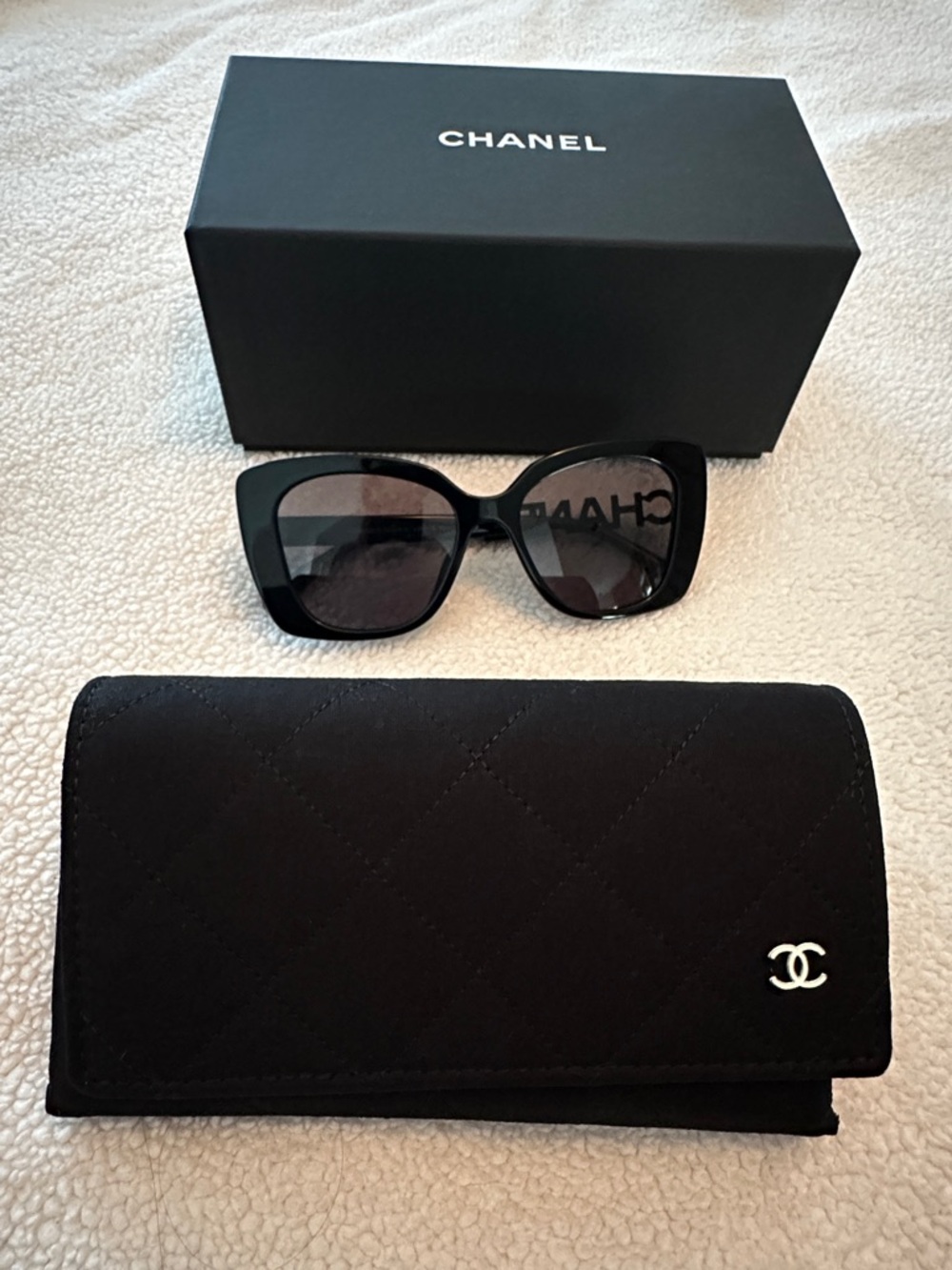 CHANEL Black Oversized Square Sunglasses with Branded Case - Picture 8 of 11